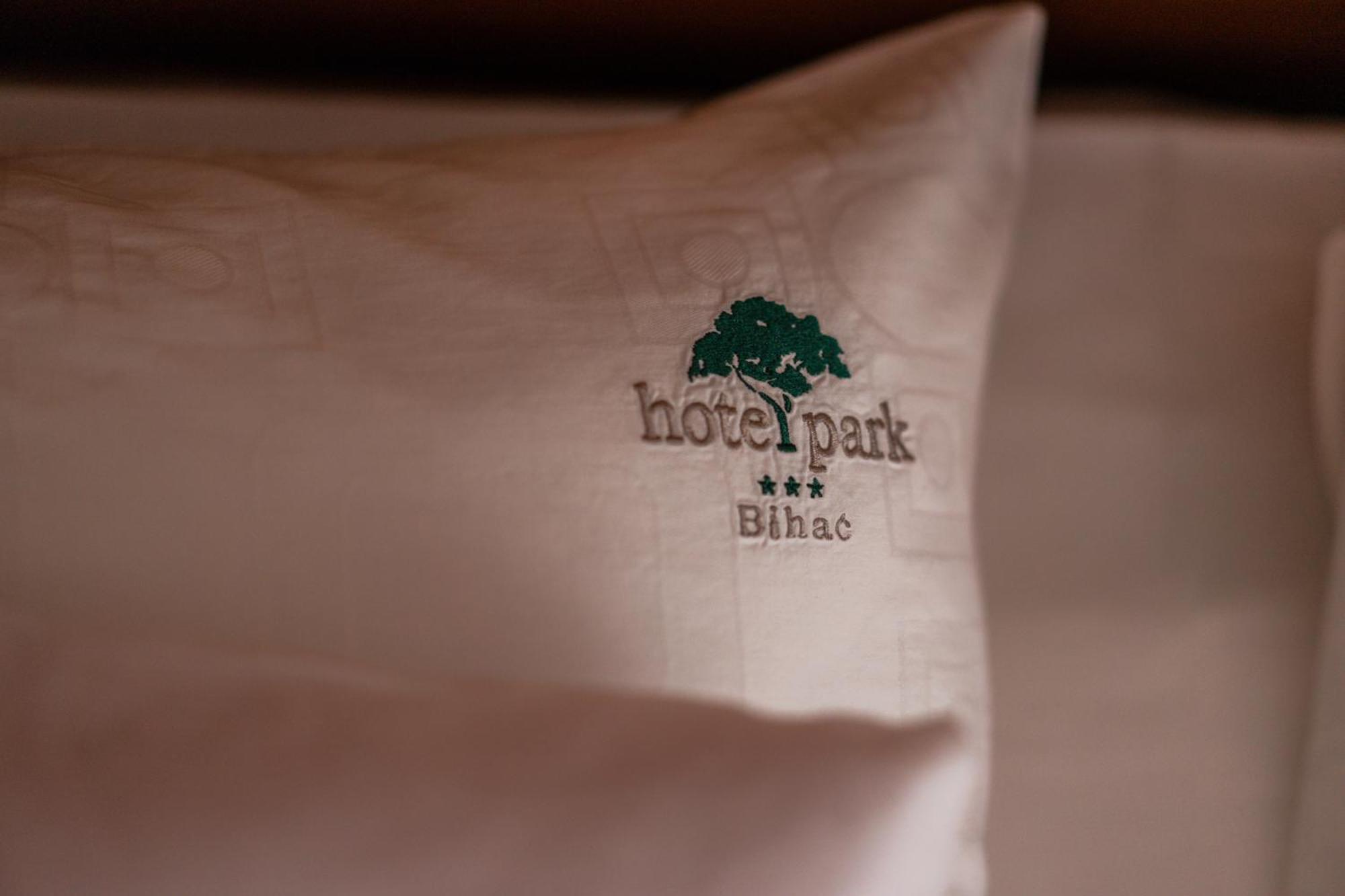 Park Hotel Bihać Екстериор снимка