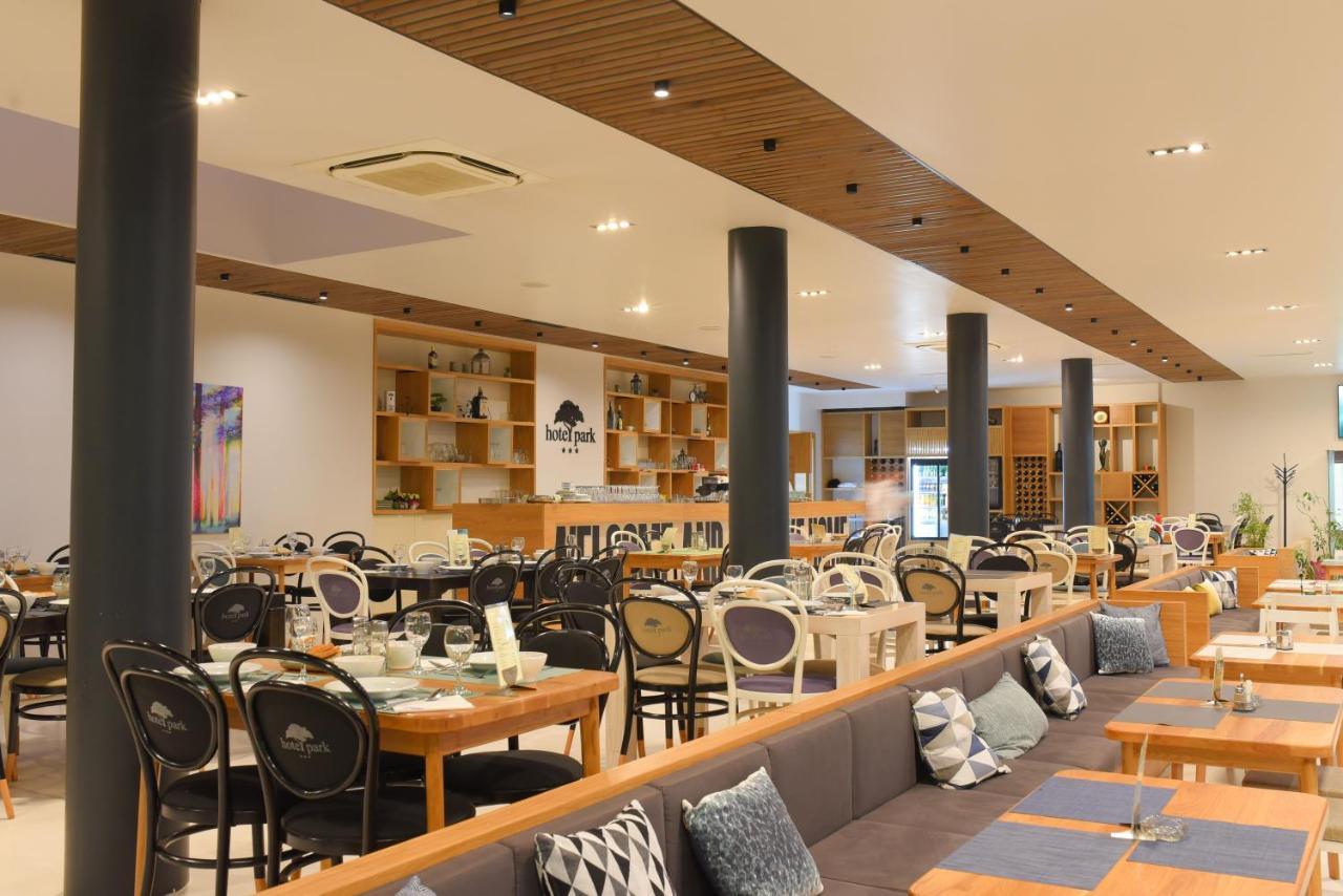 Park Hotel Bihać Екстериор снимка